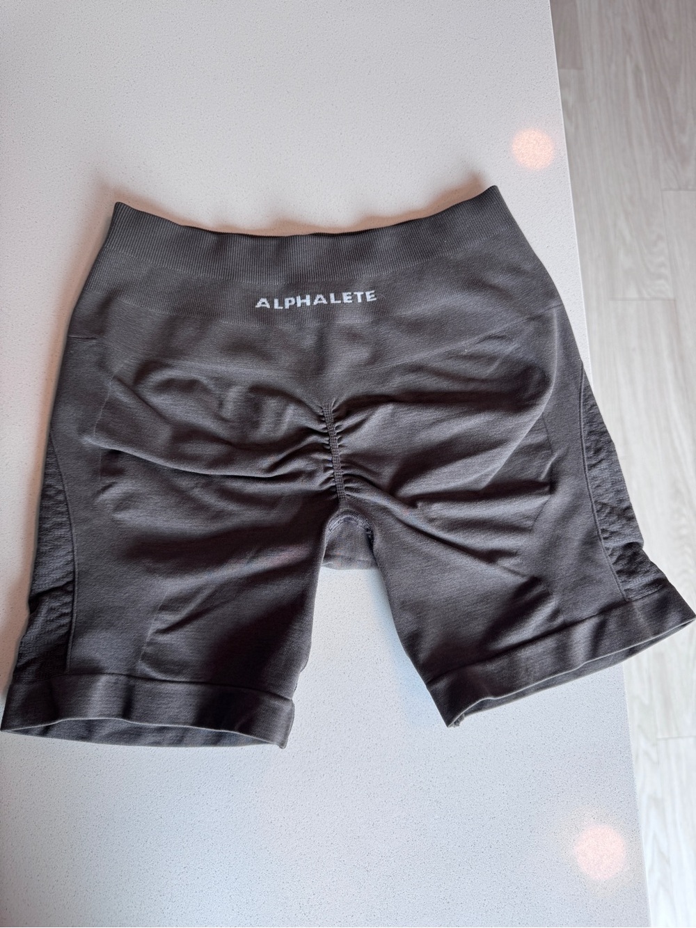 Alphalete Amplify Ruched Bike Shorts - Dark Grey